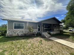 1821 Ranch Road 864 (37)