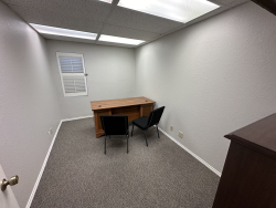 202 West Twohig, Suite 202 (6)